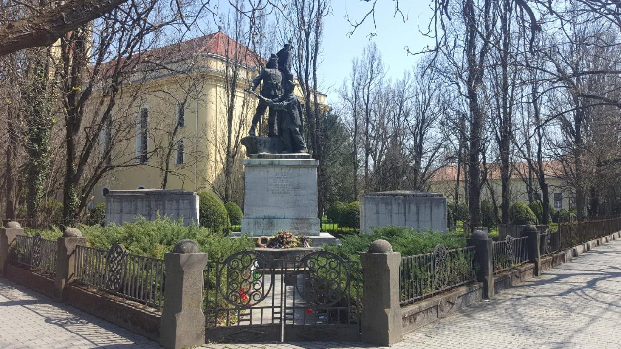 Vila Casa Lyna Gyomaendrőd Exteriér fotografie